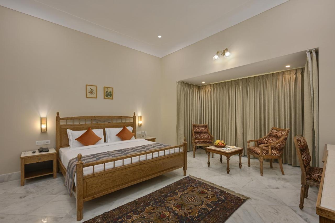 Boheda Manor - Luxury Retreat Hotell Udaipur Exteriör bild