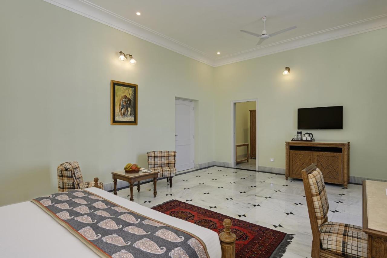 Boheda Manor - Luxury Retreat Hotell Udaipur Exteriör bild